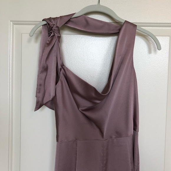 Blush colored jumpsuit - Picture 3 of 8